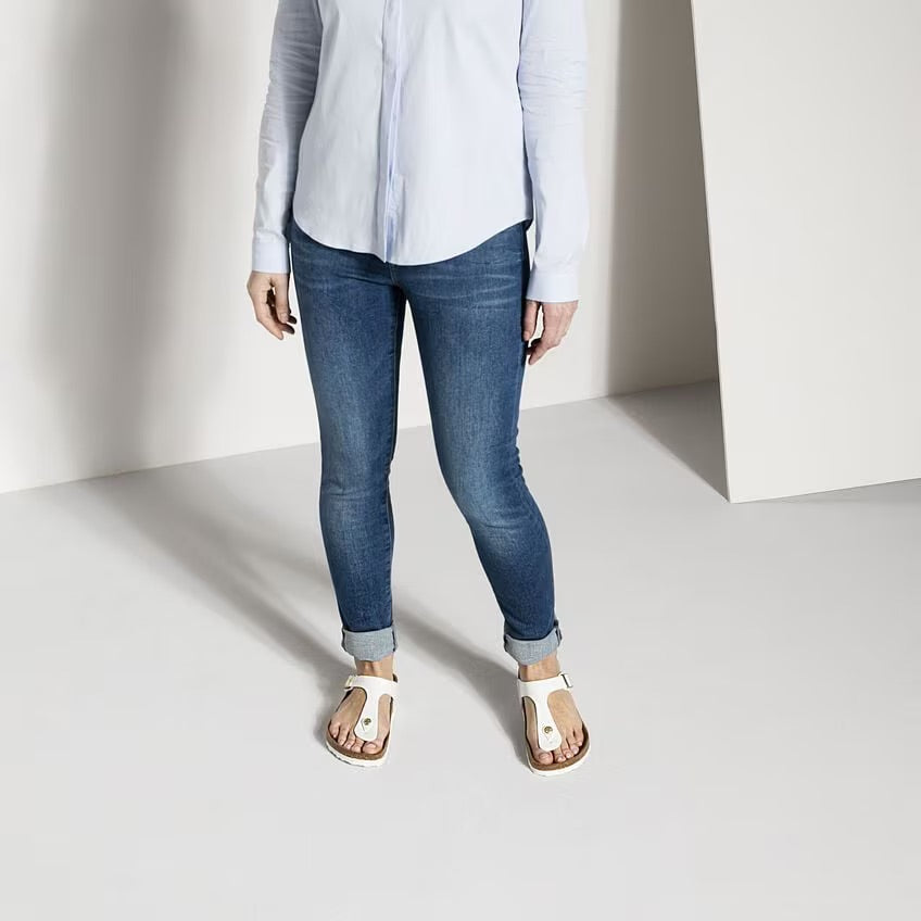 Birkenstock GIZEH 1005299 White Patent | Birko-Flor Largeur Régulière - Dealorys