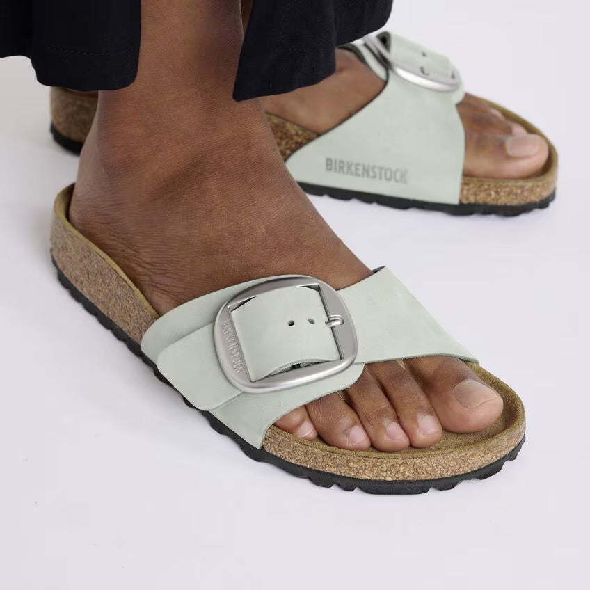 Birkenstock MADRID BIG BUCKLE 1029293 Pure Sage | Nubuck Largeur Étroite - Dealorys