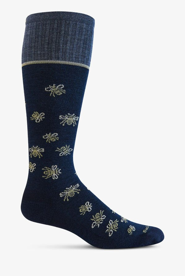 Sockwell Busy Bee SW167W Marine 600 | Compression Graduée Modérée 15-20mmHg - Coupe de mollet large - Dealorys