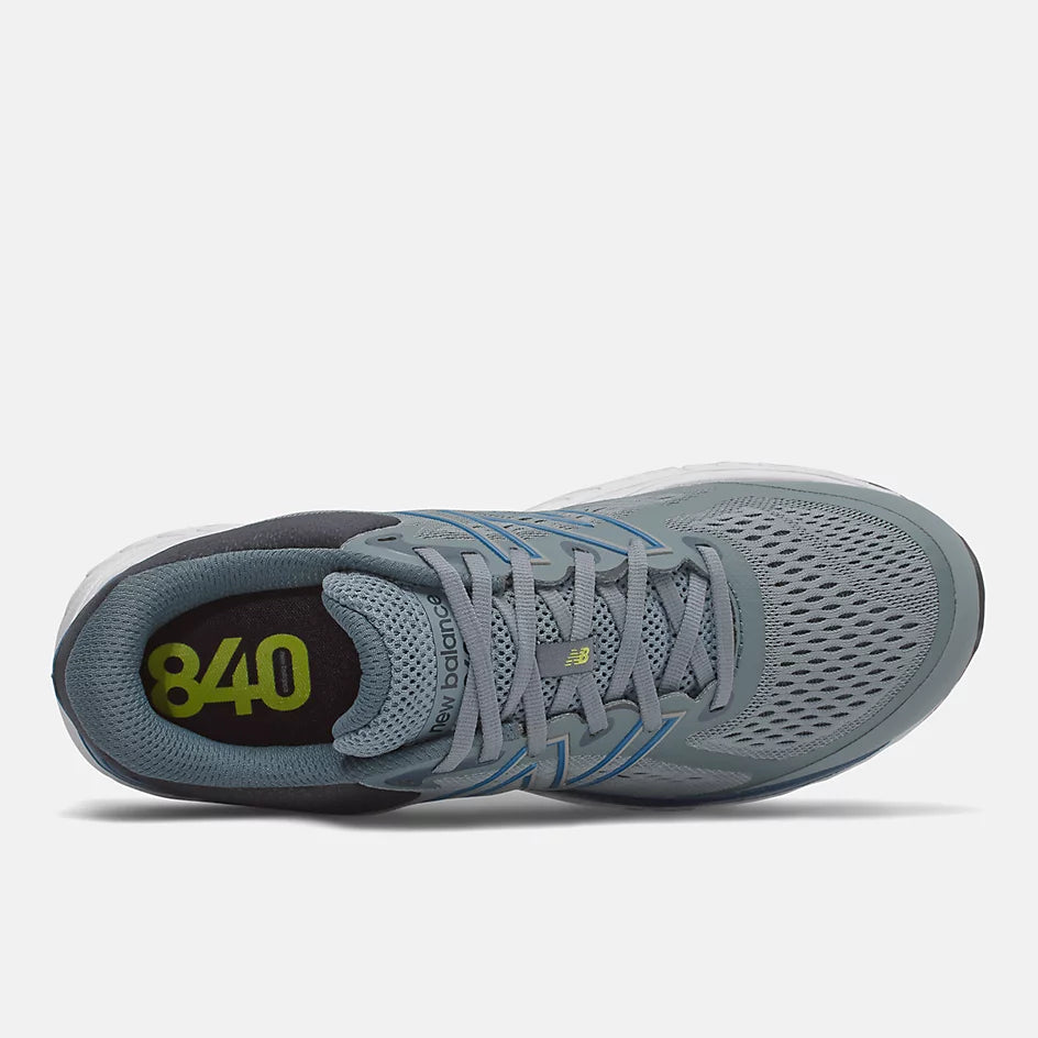 New Balance 840 M840LB5 Gris océan et bleu oxygène | Espadrilles de course pour hommes avec semelles amovibles - Dealorys